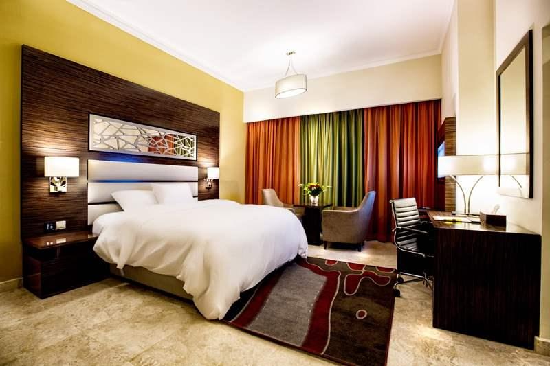 Ghaya Grand Hotel 5* - смотреть фото 1 Отель Ghaya Grand Hotel 5*, Дубаи - фото 1
