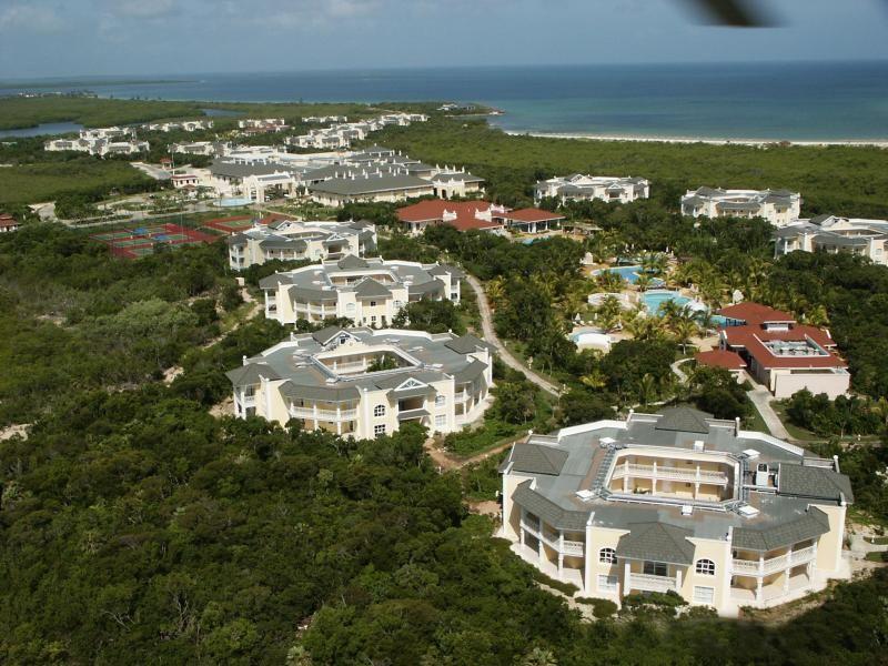 Royal Hideaway Ensenachos (ex.Iberostar Ensenachos) 5* - смотреть фото 2 Отель Royal Hideaway Ensenachos (ex.Iberostar Ensenachos) 5*, Кайо Санта Мария - фото 2