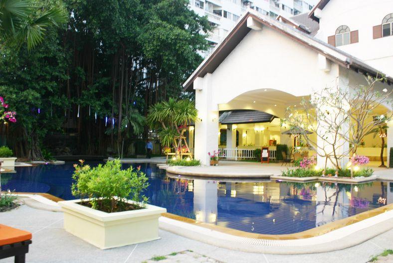 Splendid Resort Jomtien (ex.White House) 3* - смотреть фото 5 Отель Splendid Resort Jomtien (ex.White House) 3*, Паттайя - фото 5