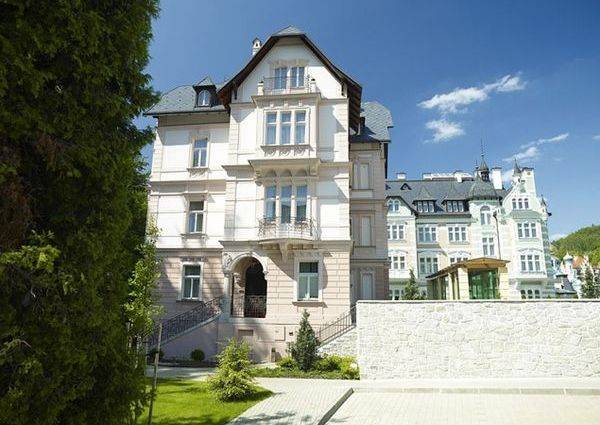 Отель Savoy West End 5*, Карловы Вары - фото 1