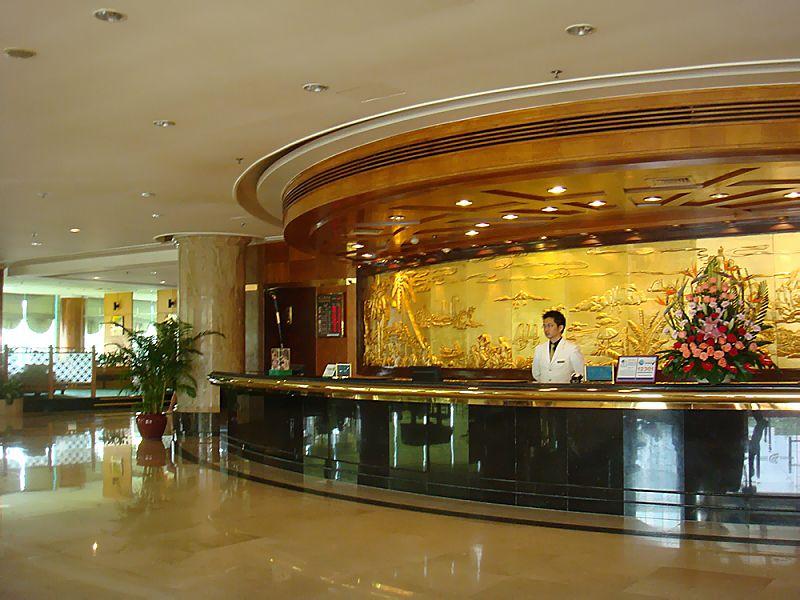 Отель Pearl River Garden Hotel 4*, Санья - фото 9