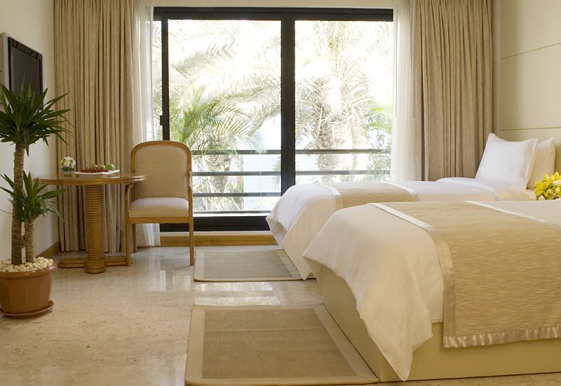 Отель Dubai Marine Beach Resort & Spa 5*, Дубаи - фото 10