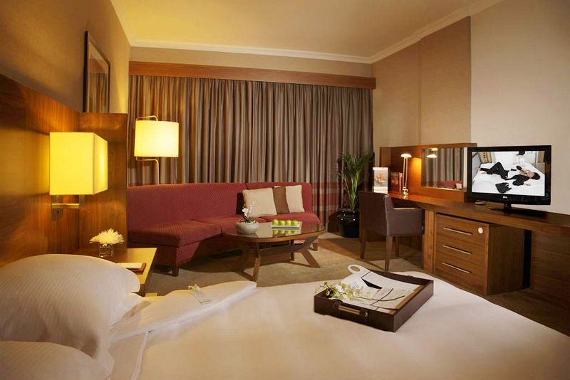 Jumeirah Rotana Hotel 4* - смотреть фото 11 Отель Jumeirah Rotana Hotel 4*, Дубаи - фото 11