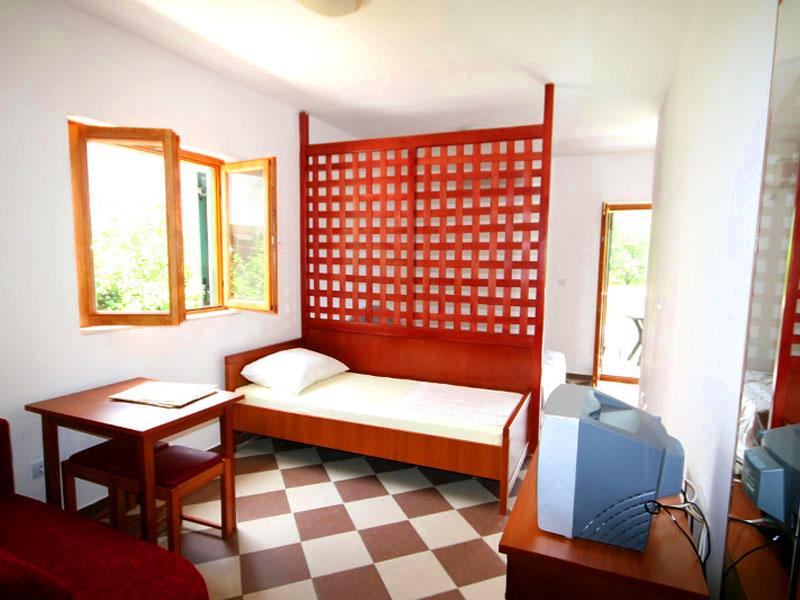 Отель Villa Anika 2*, Бечичи - фото 4