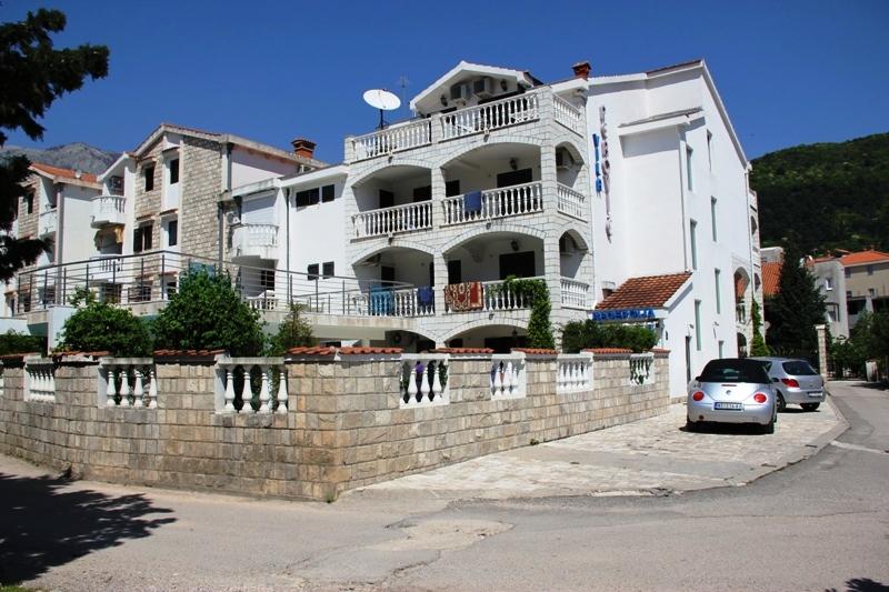 Villa Perovich 3* - смотреть фото 1 Отель Villa Perovich 3*, Будва - фото 1