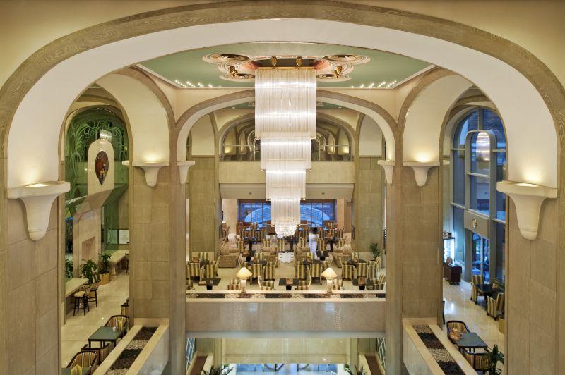 Crowne Plaza Dubai 5* - смотреть фото 13 Отель Crowne Plaza Dubai 5*, Дубаи - фото 13
