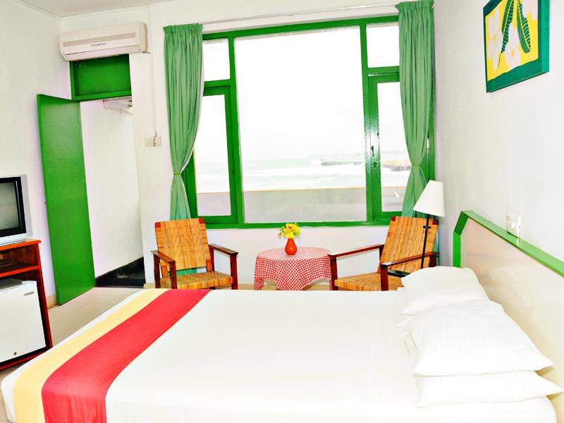 Отель Hikkaduwa Beach Hotel 2*, Хиккадува - фото 6