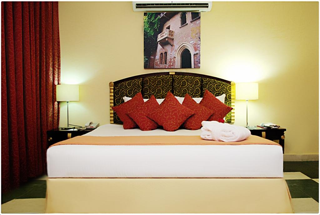 Отель Verona Resort Sharjah 2*, Шарджа - фото 9