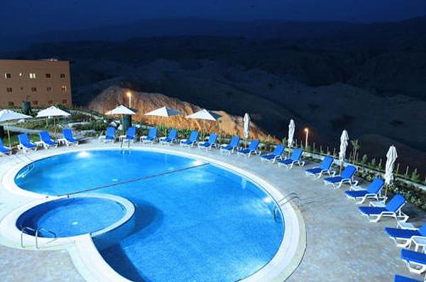 Golden Tulip Khatt Springs Resort & Spa 4* - смотреть фото 5 Отель Golden Tulip Khatt Springs Resort & Spa 4*, Рас Аль Хайма - фото 5