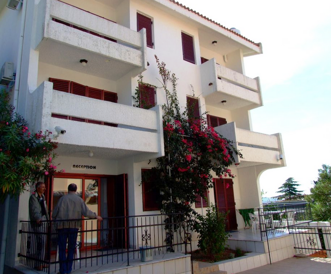Villa Ritsa Becici 3* - смотреть фото 3 Отель Villa Ritsa Becici 3*, Бечичи - фото 3