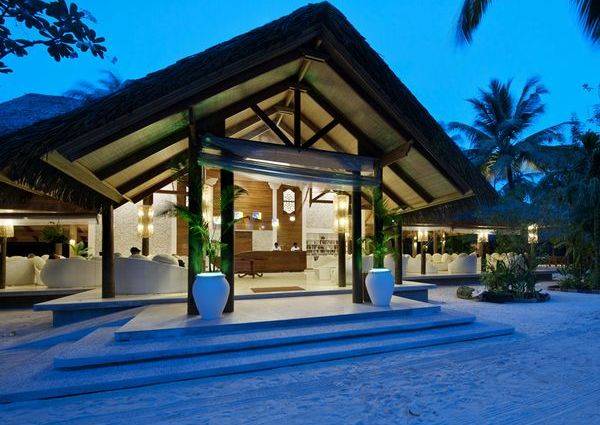 Kuramathi Island Resort 4* - смотреть фото 2 Отель Kuramathi Island Resort 4*, Мале - фото 2