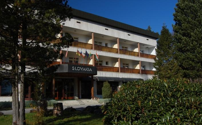 Отель Hotel Slovakia 3*, Татранска Ломница - фото 1