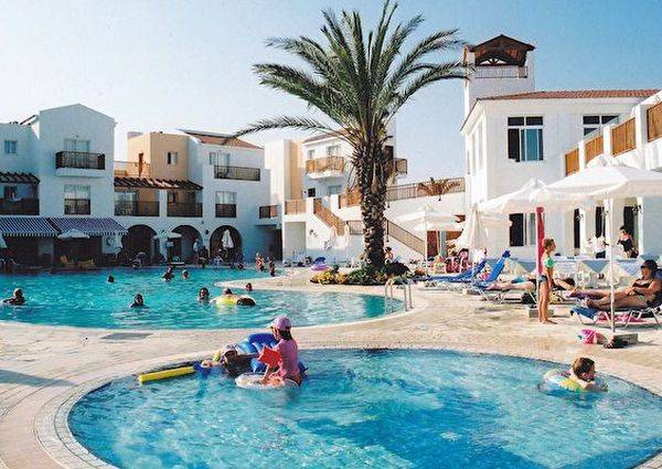 Отель Akti Beach Village Apts "A", Пафос, Кипр 3*,  - фото 1