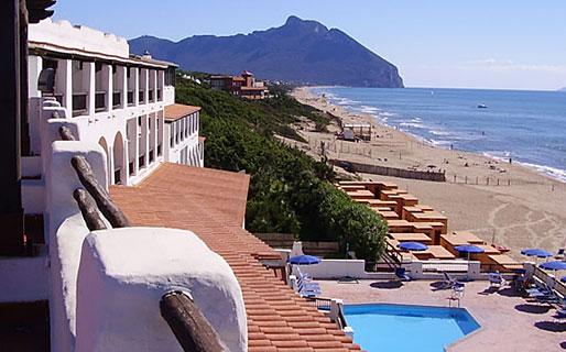Le Dune 4*, Италия, Тирренское побережье 4* - смотреть фото 1 Отель Le Dune 4*, Италия, Тирренское побережье 4*, Ривьера-Ди-Улиссе - фото 1