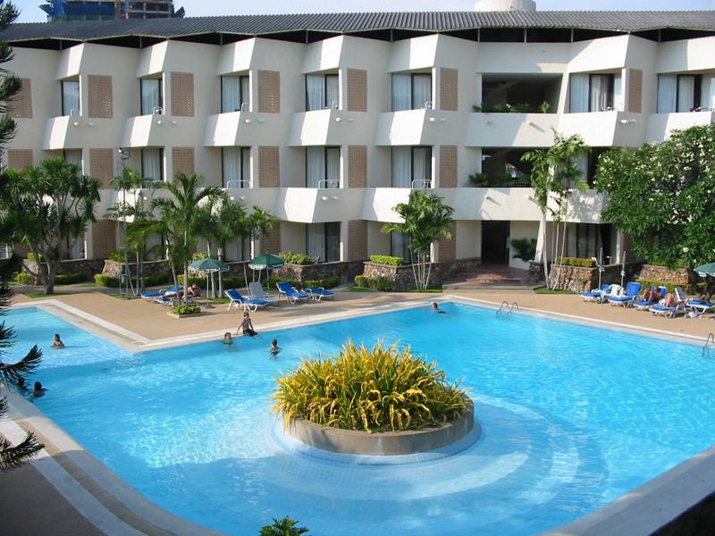 Отель Tropicana Hotel 3*, Паттайя - фото 1