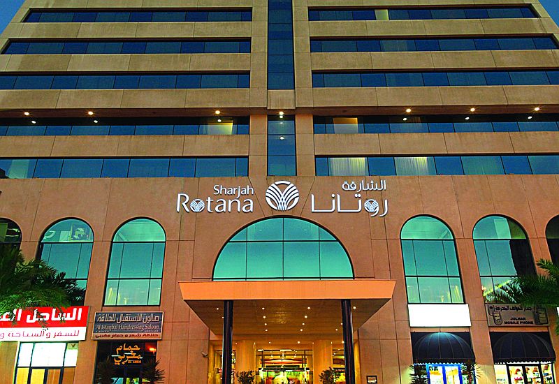 Отель Sharjah Rotana Hotel 4*, Шарджа - фото 1
