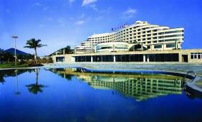Горящие туры в отель Pearl River Garden Hotel 4*, Санья, 