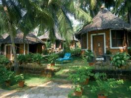 Горящие туры в отель Manaltheeram Ayurveda Beach Village 4*, Керала, 
