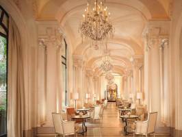 Отель Plaza Athenee – подобрать тур Горящие туры в отель Plaza Athenee 5*,