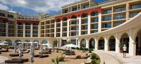 Отель Lighthouse Golf and Spa – подобрать тур Горящие туры в отель Lighthouse Golf and Spa 5*, Каварна, Филиппины