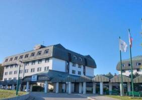 Горящие туры в отель Globus Hotel 3*, Прага, 