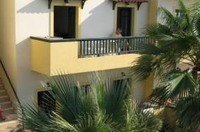 Горящие туры в отель Aspri Petra Apartments 3*, о. Крит, Сингапур