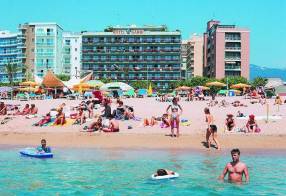 Горящие туры в отель Garbi Park Lloret 3*, Коста Брава, 