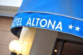 Горящие туры в отель Hotel Altona 3*, Париж, 