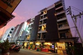 Отель Baramee Hip Hotel – подобрать тур Горящие туры в отель Baramee Hip Hotel 2*, Пхукет,