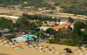 Отель Sandy Beach Hotel & Resort – подобрать тур Горящие туры в отель Sandy Beach Hotel & Resort 3*, Фуджейра,