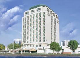 Горящие туры в отель Holiday International  4*, Шарджа, 