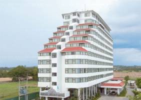 Отель Jomtien Holiday – подобрать тур Горящие туры в отель Jomtien Holiday 3*, Паттайя,