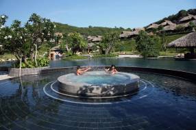 Отель Mer Perle Hon Tam Resort (Ex. Best Western Resort & Residences) – подобрать тур Горящие туры в отель Mer Perle Hon Tam Resort (Ex. Best Western Resort & Residences) 5*, Ня Чанг,